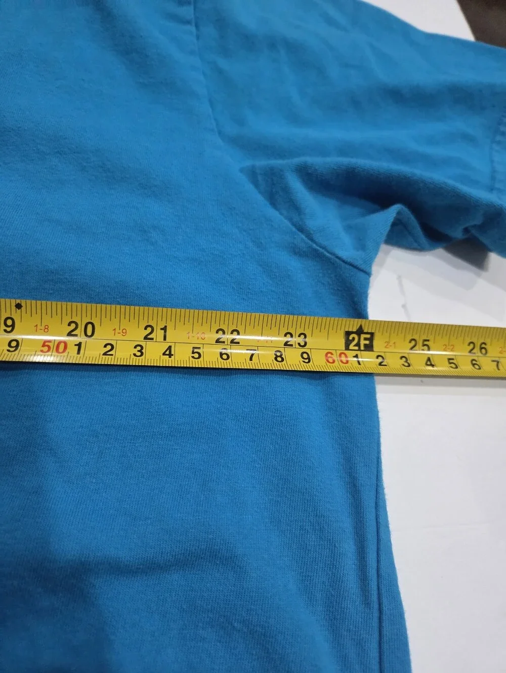 Patagonia Short Sleeve Crew T-Shirt in Bright Turquoise Sz.XL